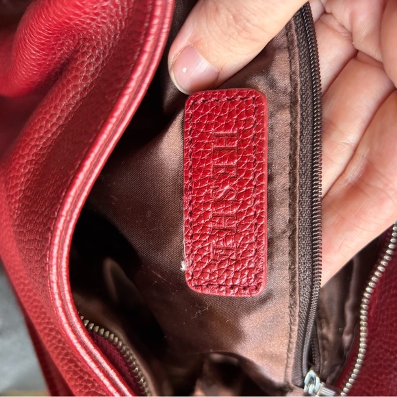 Chic Burgundy Leather Shoulder Bag - Picture 7 of 9